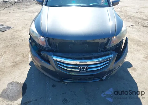 2012 Honda Accord 2.4 Se z USA, uszkodzony, nr VIN 1HGCP2F63CA002065